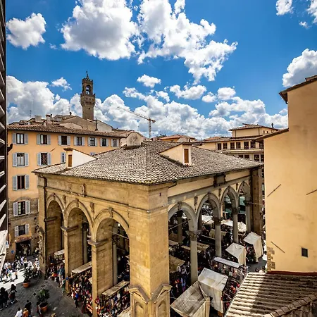 La Loggia Del Porcellino *